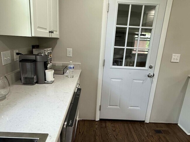 Building Photo - 6416 Henry Ford Dr