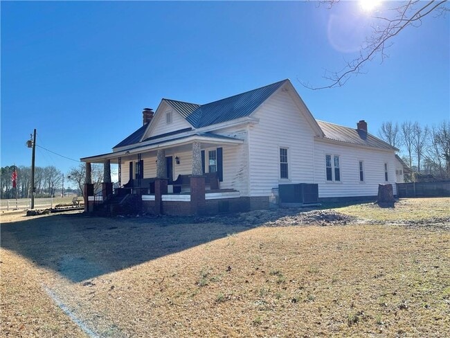 Building Photo - 2232 Adcock Rd