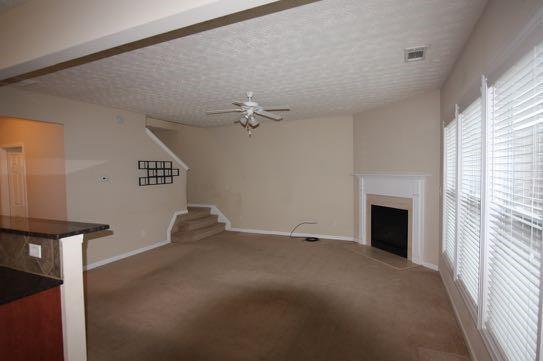 Building Photo - 303 Azalea Loop