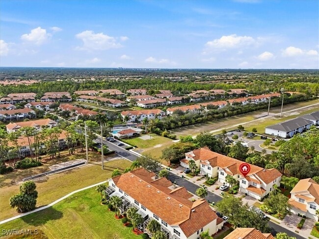 Building Photo - 1059 Albany Ct