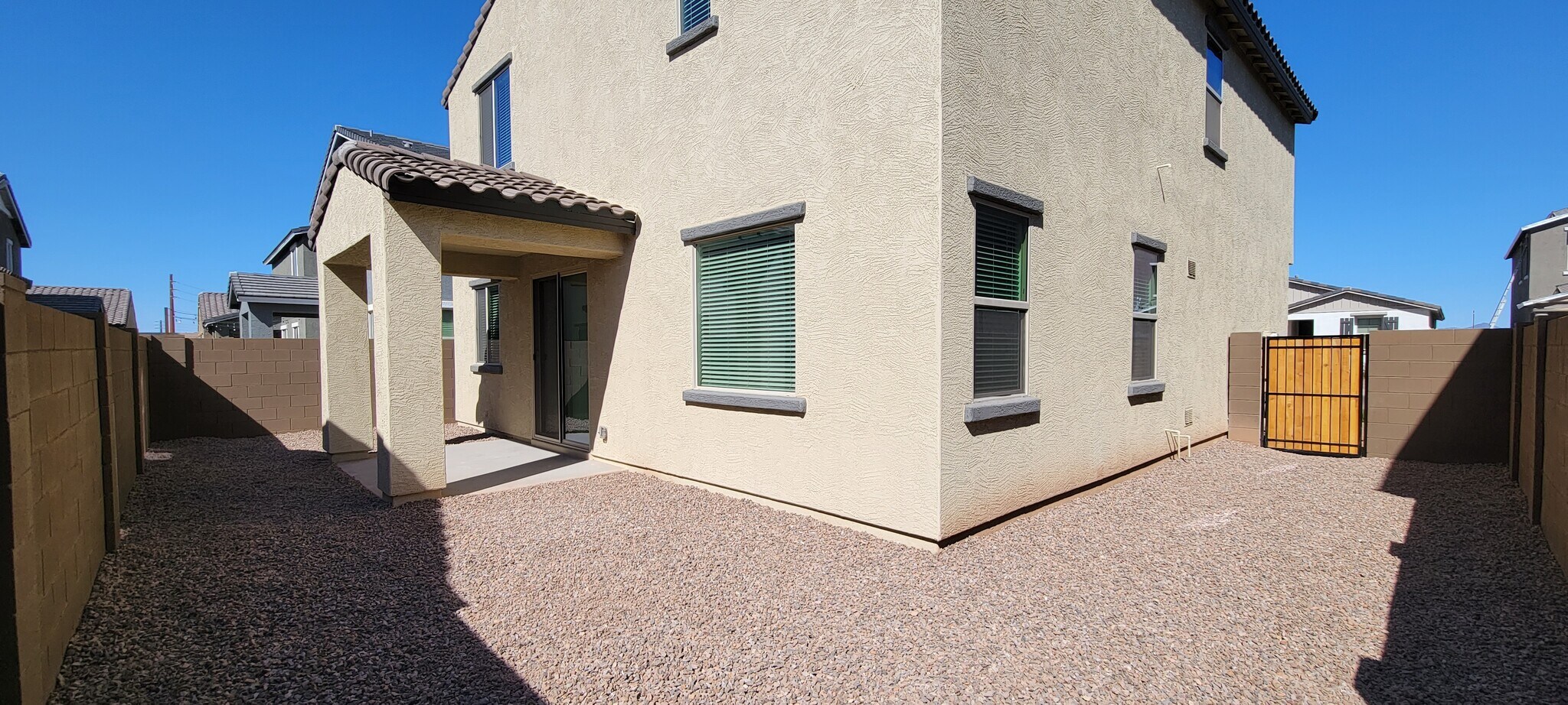 Covered Patio & Backyard - 9309 E Static Ave