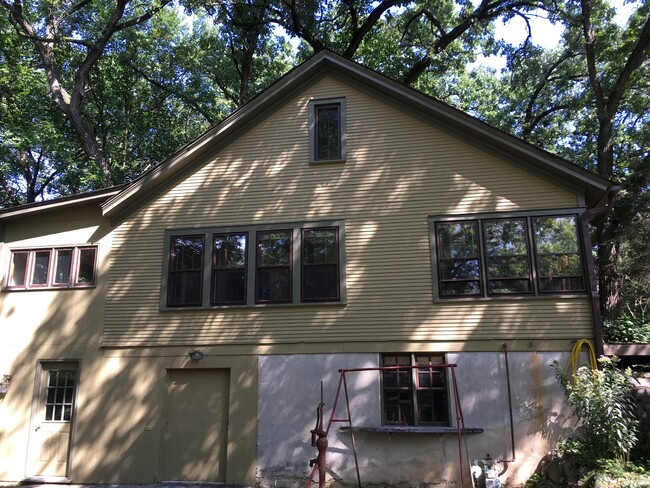 Building Photo - 8411 Abbott Ln