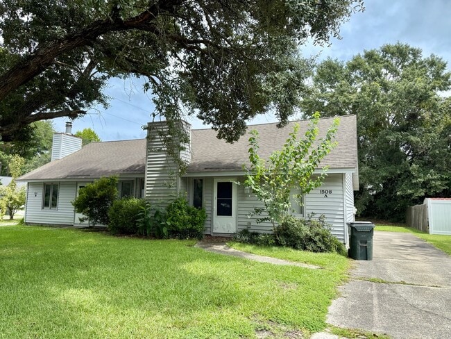 Building Photo - 1508 Princeton Ln