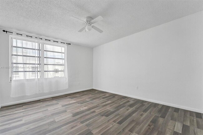Building Photo - 1150 Euclid Ave