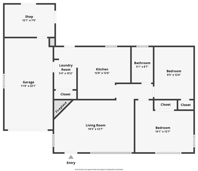 Building Photo - Cozy 2x1 garage, with workshop, and AC