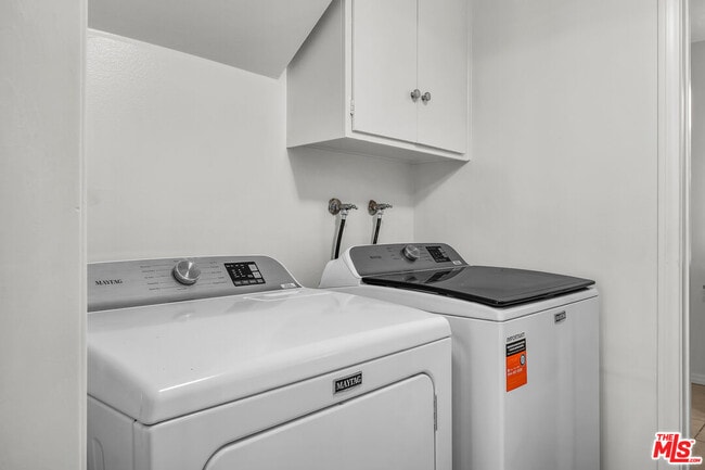 Building Photo - 4076 Tropico Way