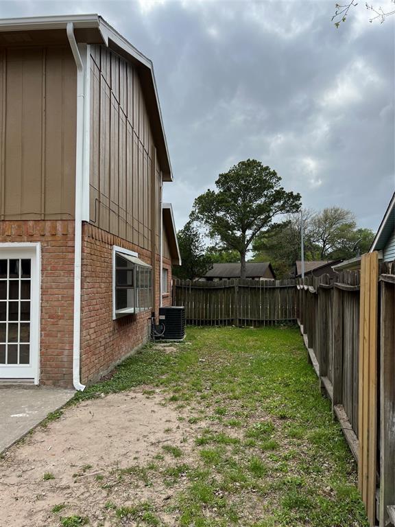Building Photo - 11710 Stone Bridge Dr