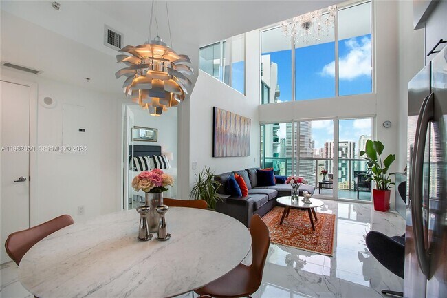 Building Photo - 41 SE 5th St