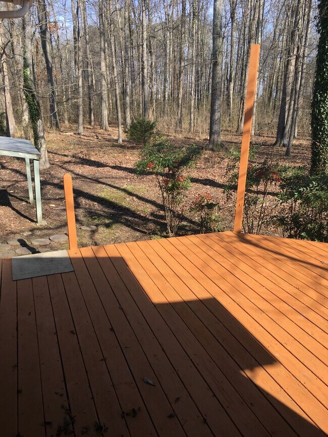 Building Photo - 2/1 Cottage in Shannon $1,100