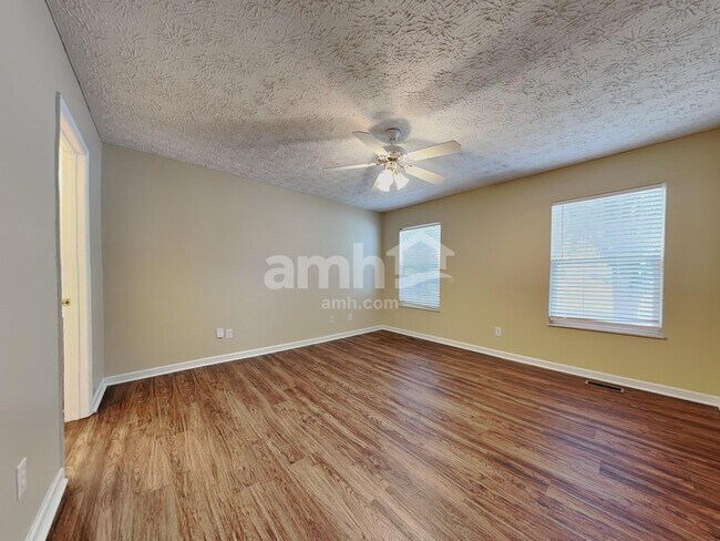 Building Photo - 6955 Saint Croix Ln