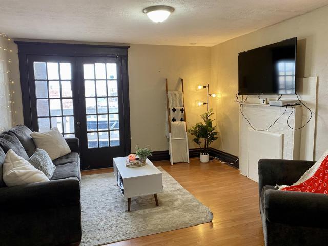 Building Photo - 3 bedroom in Huntington WV 25701
