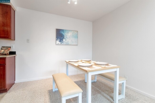 Building Photo - 1315 A St