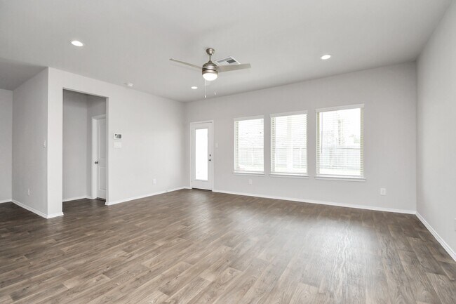 Building Photo - 23723 Harrow Fld Ln