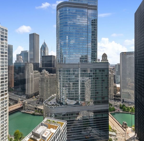 Building Photo - 440 N Wabash Ave