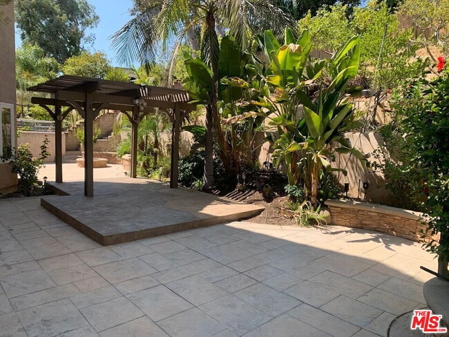 Building Photo - 19219 Dunure Pl