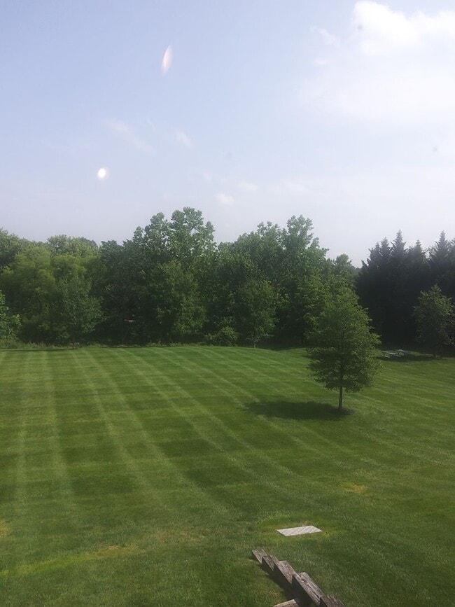 Building Photo - Two Bedroom/ Two Bath Condo at Falls Garde...