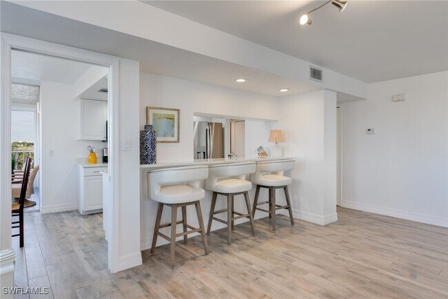 Building Photo - 11118 Gulf Shore Dr