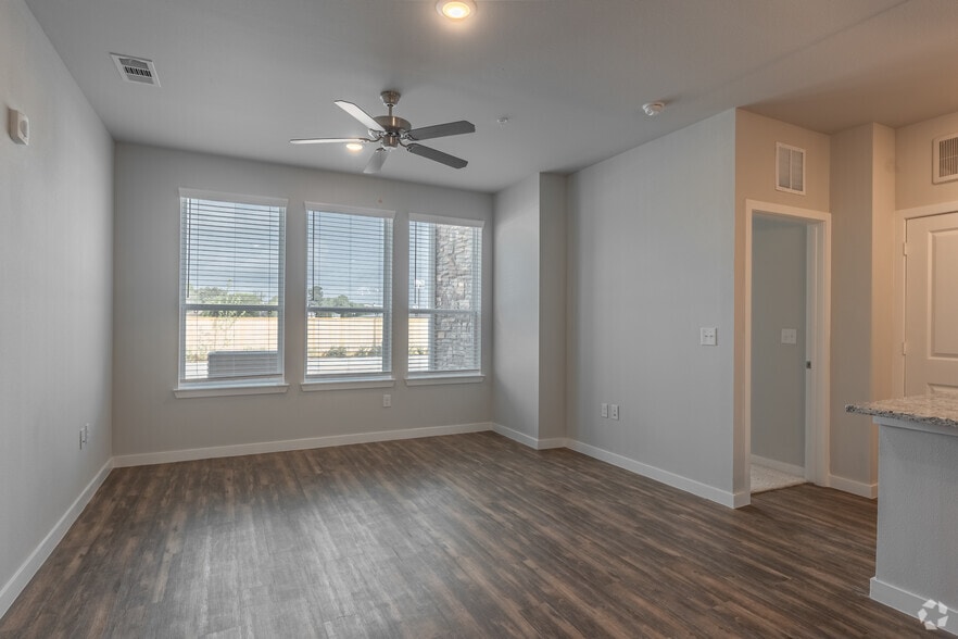 3BR, 2BA - 1,243SF - Living Room - Allegra at Shreveport