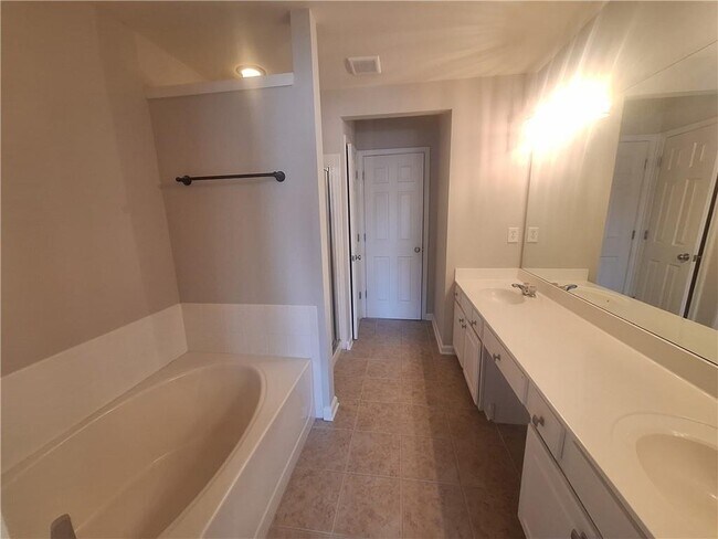 Building Photo - 13271 Marrywood Dr