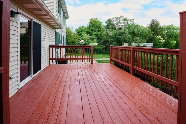 Building Photo - 3017 Fairchild Ln
