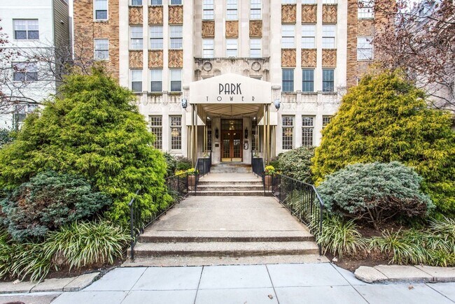Building Photo - Spacious Studio Across from Meridian Hill Park!