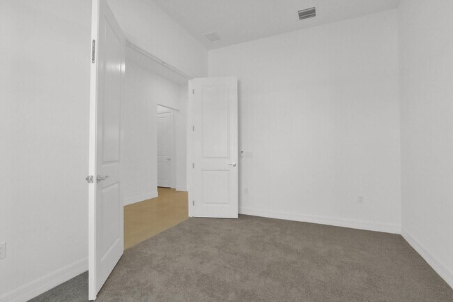 Building Photo - 10514 Northbrook Cir