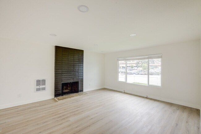 Building Photo - 1211 Beryl St