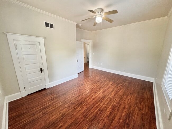 Building Photo - 1275 Tutwiler Ave