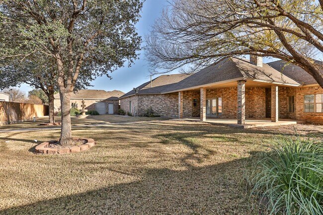 Building Photo - 6308 County Rd 7415