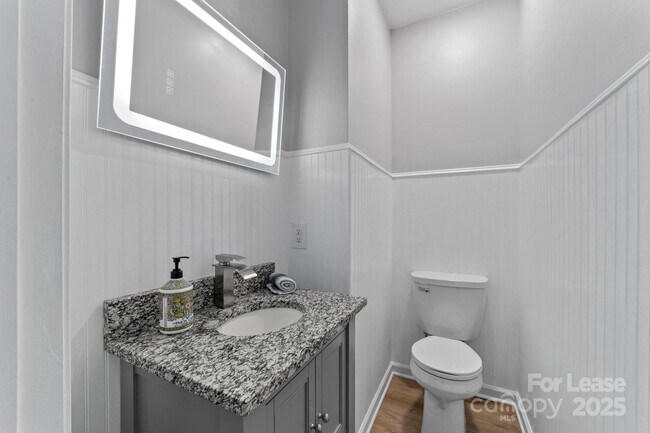 Building Photo - 18823 Cloverstone Cir