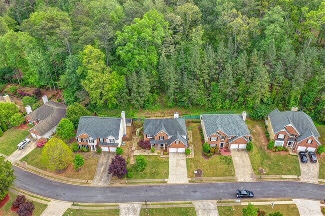 Building Photo - 2072 Fairport Way