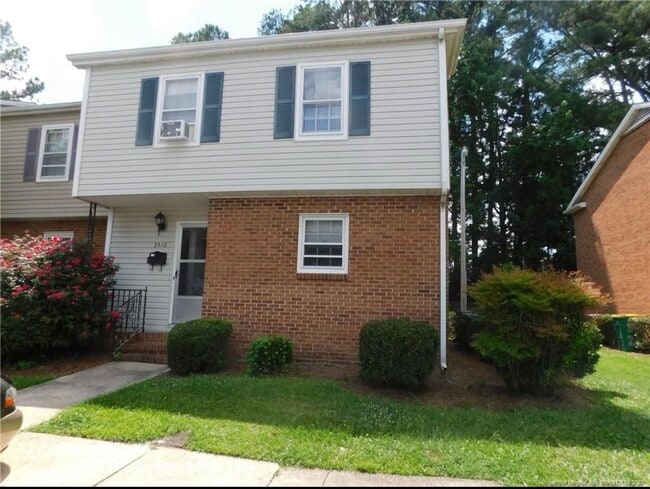 Primary Photo - 3516 Fayetteville Rd