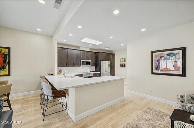 Building Photo - 11416 E Altadena Ave