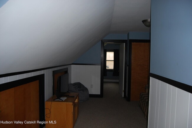 Building Photo - 7 Harmon Heights Rd