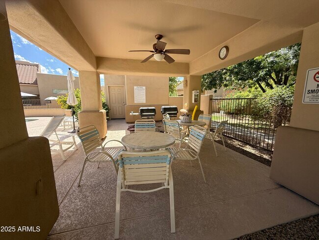 Building Photo - 9065 E Gary Rd