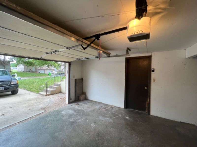 Building Photo - 1318 S Olive St