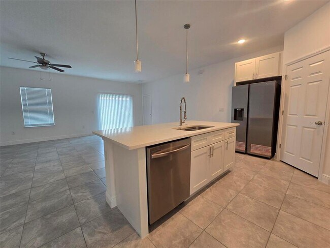 Building Photo - 208 Locust Pass Dr