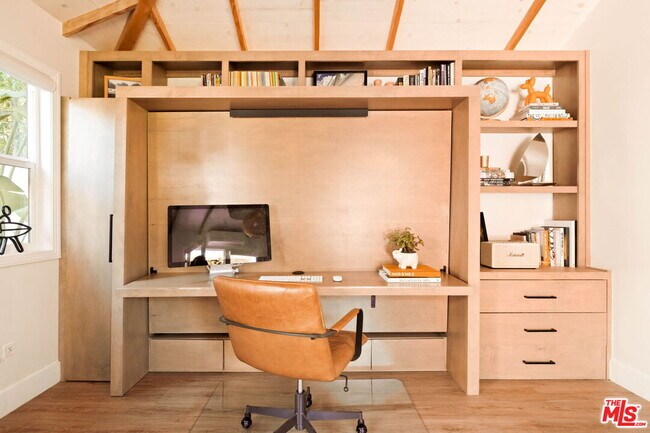 Building Photo - 3977 Berryman Ave