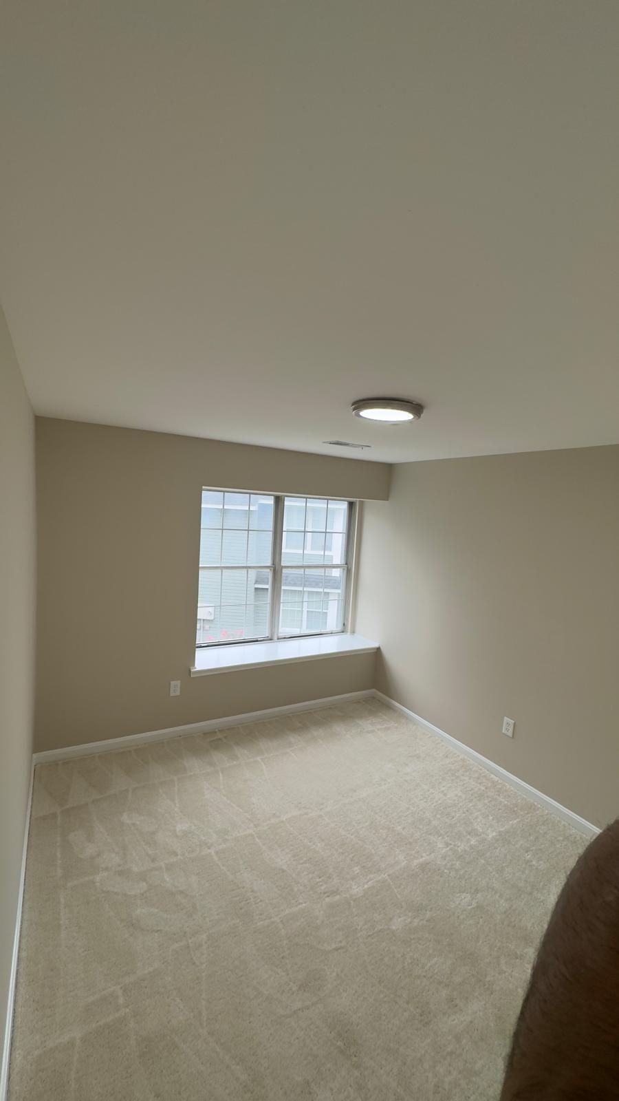 Building Photo - 8623 Beekman Pl