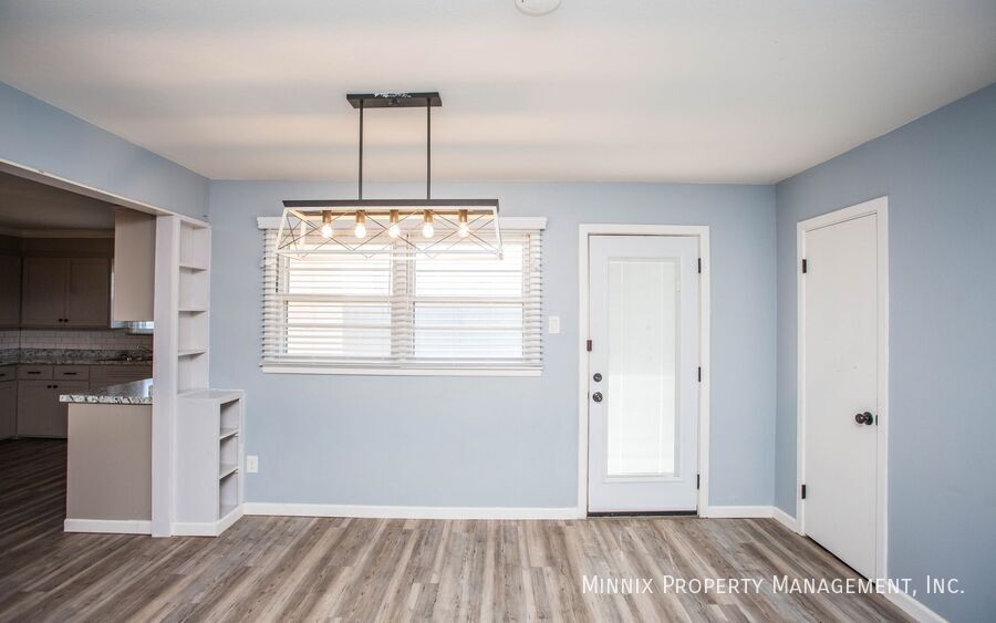 Building Photo - 3111 49th St