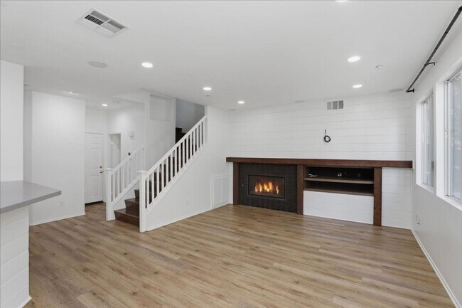 Building Photo - Prime Riverside Location Near La Sierra University + Community Amenities