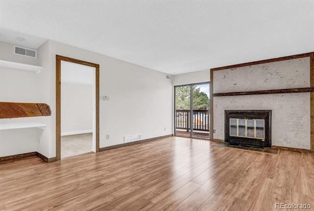 Building Photo - 9666 Brentwood Way