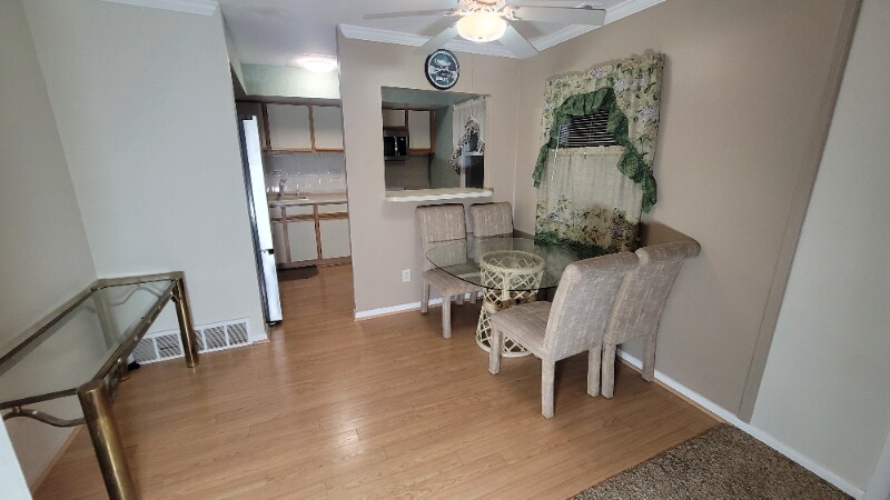 Building Photo - 7 Belfast Dr