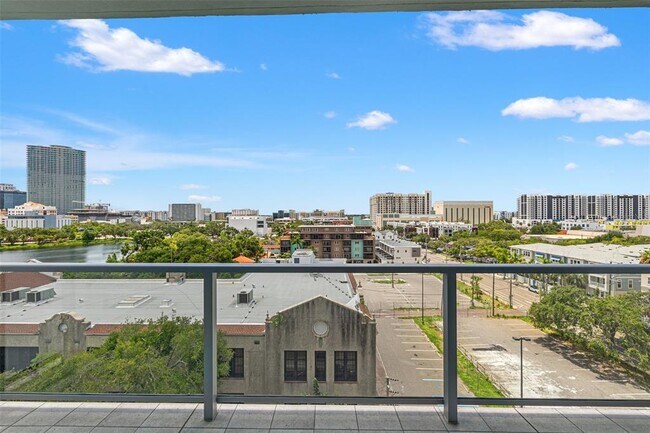 Building Photo - 777 3rd Ave N