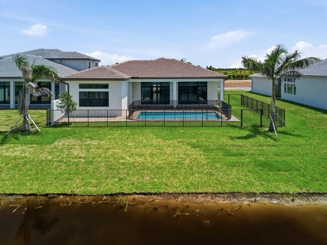 Building Photo - 9008 Corsican Finch Ct