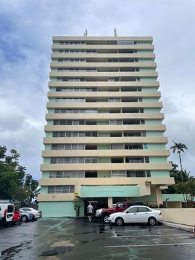 Building Photo - 2BR/2BA FULLY FURNISHED CONDO WITH OCEAN &...