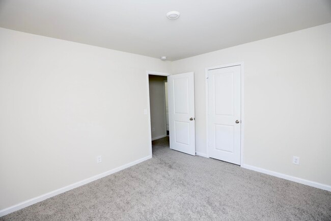 Building Photo - 463 N High Duck Trail