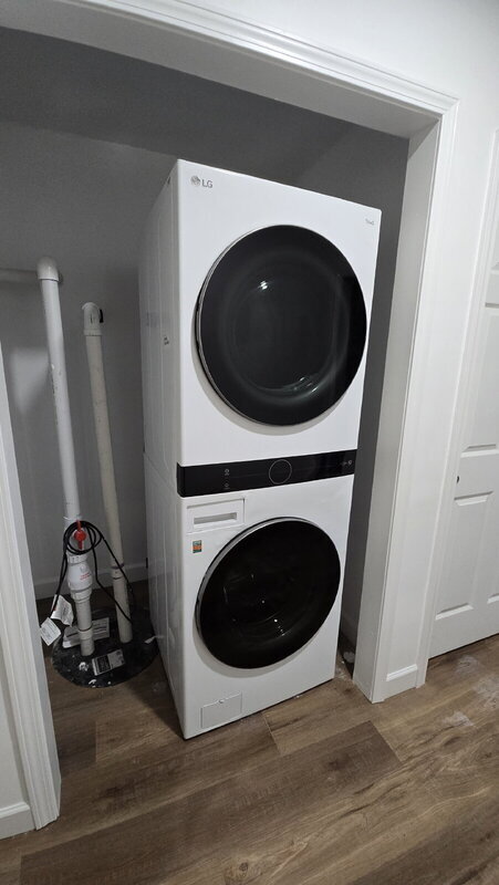 Building Photo - 4433 Coopers Creek Dr SE