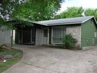 Building Photo - 9412 N Creek Dr