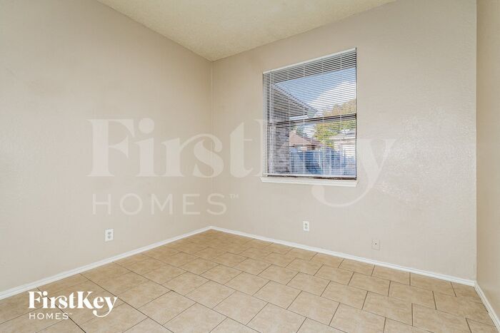 Building Photo - 1113 Sandalwood Ln
